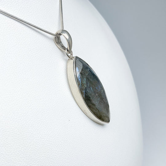 Labradorite Pendant