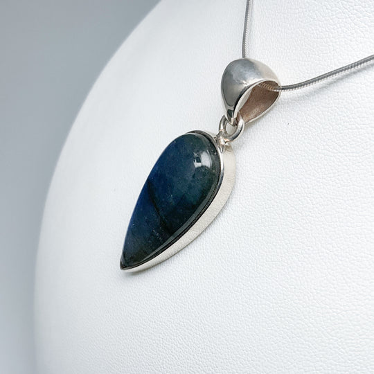 Labradorite Pendant