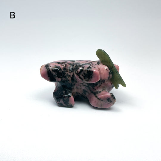 Rhodonite Bear with Canadian Jade Fish Carving - Rocks and Gems Canada