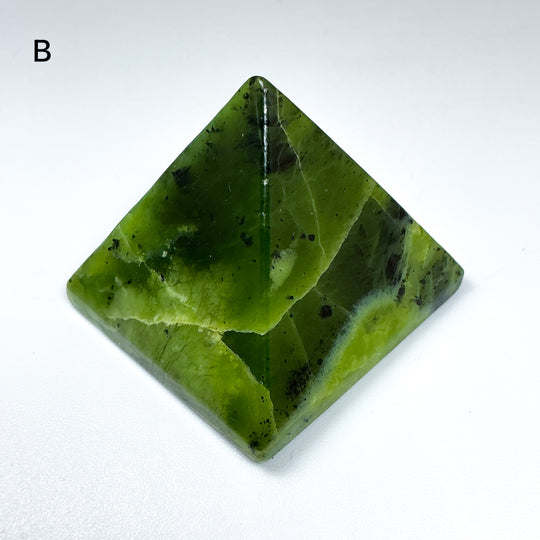 Canadian Jade Pyramid - Rocks and Gems Canada