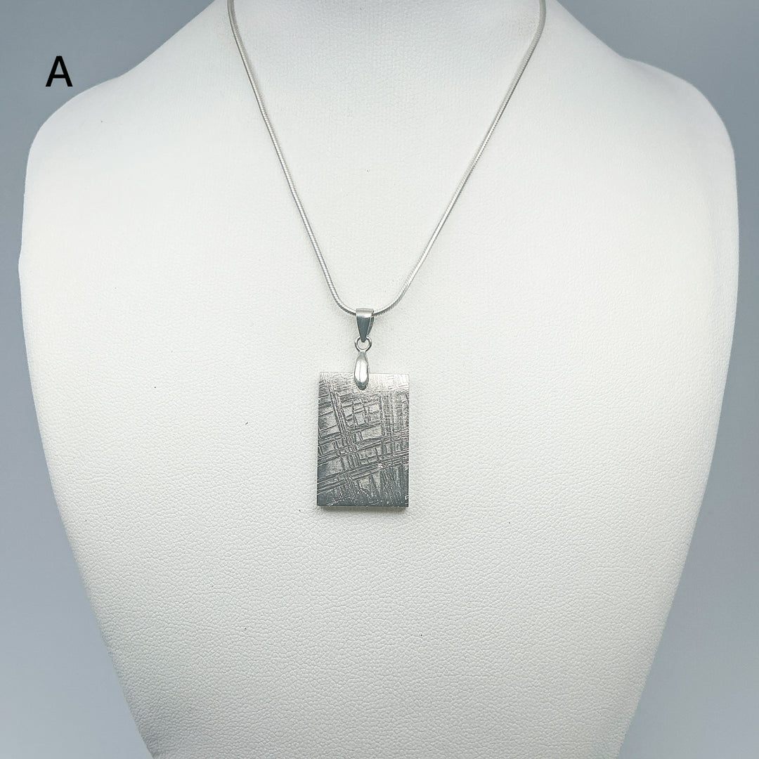Muonionalusta Meteorite Pendant