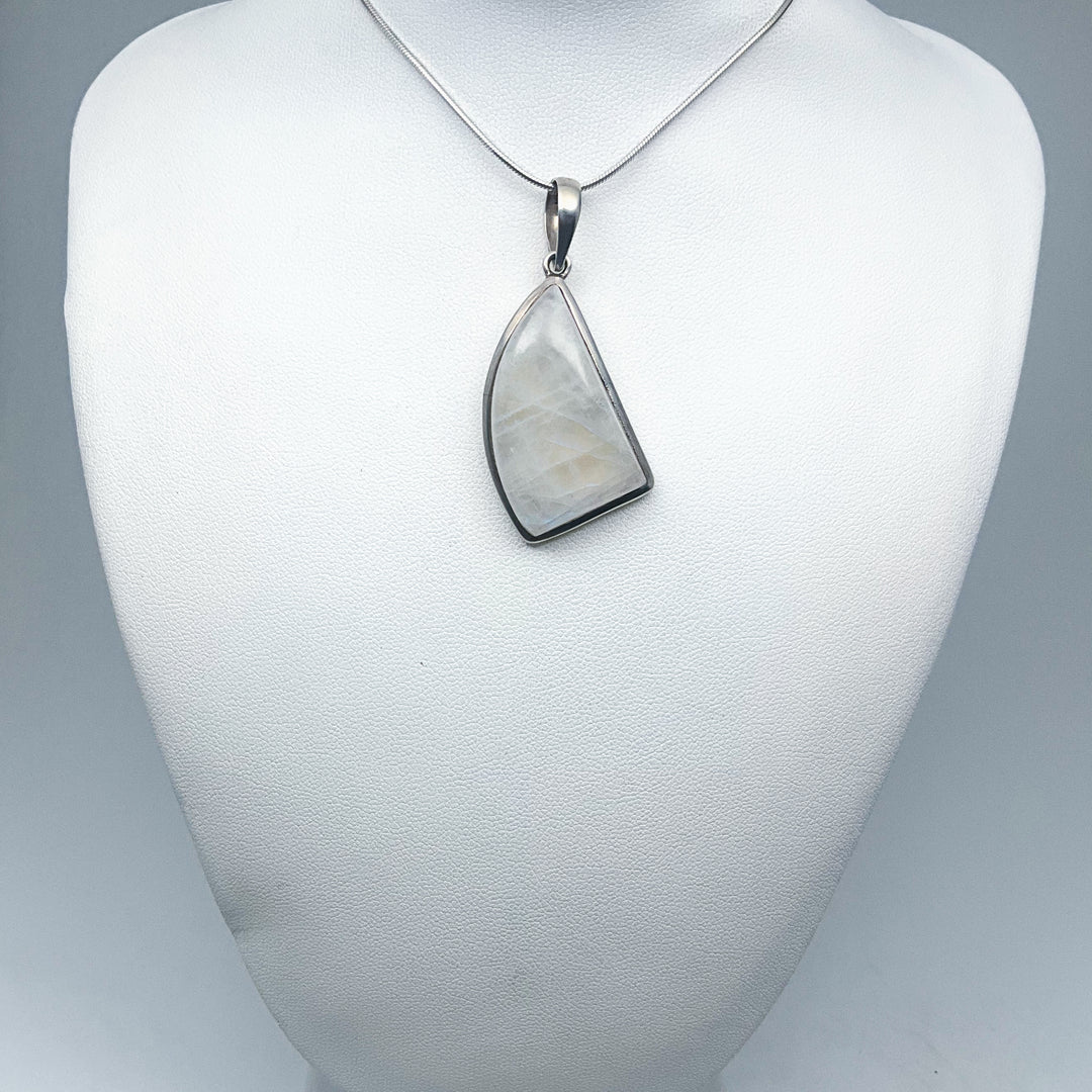 Rainbow Moonstone Pendant