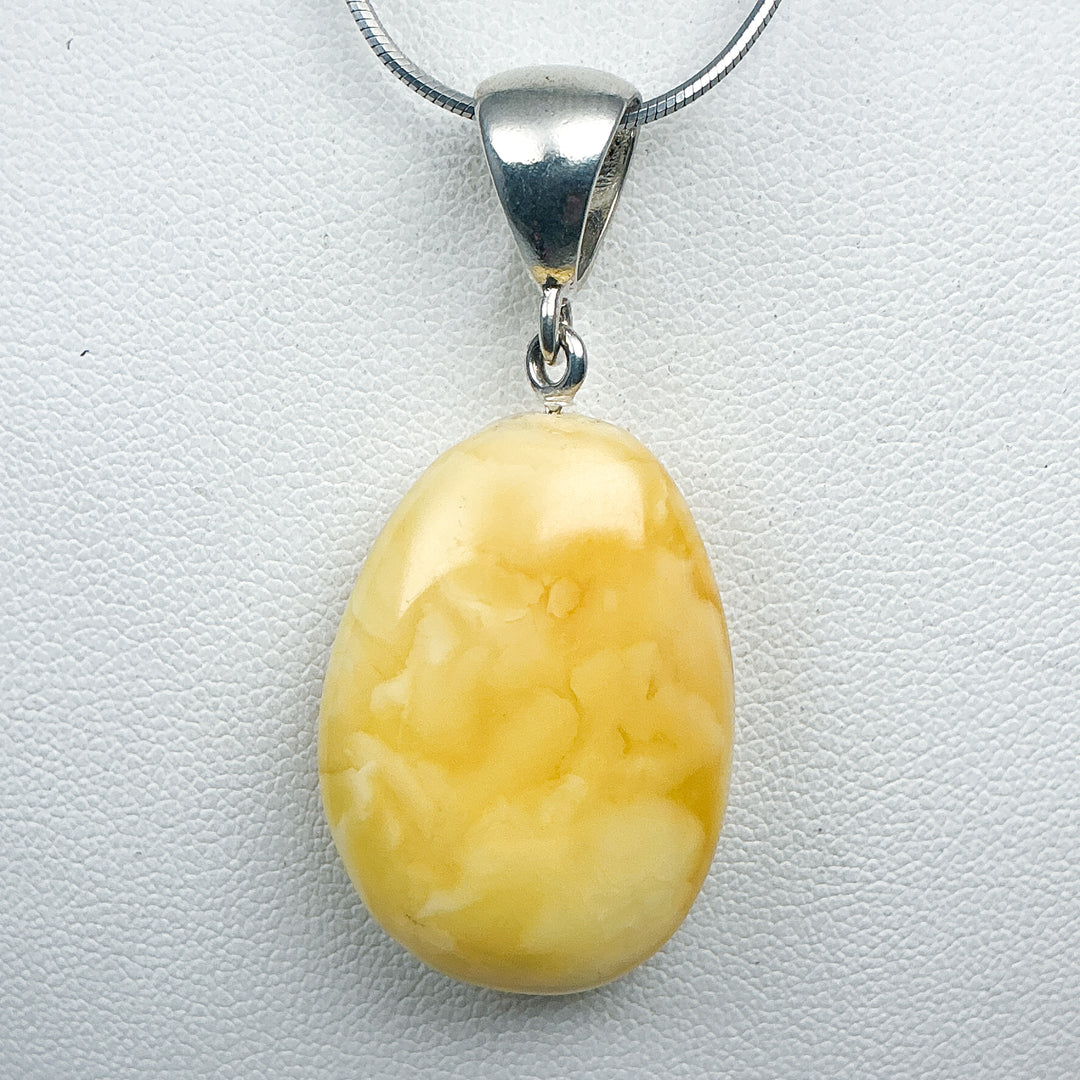 Butterscotch Amber Pendant
