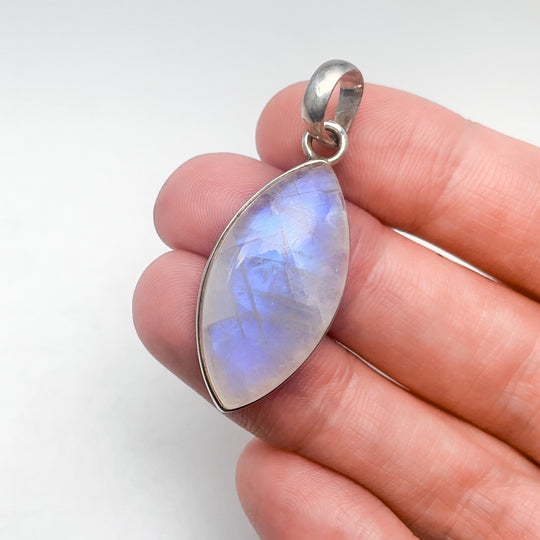 Rainbow Moonstone Pendant