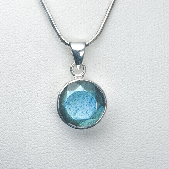 Labradorite Pendant - Rocks and Gems Canada