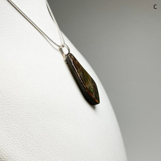 Alberta Ammolite Pendant - Rocks and Gems Canada