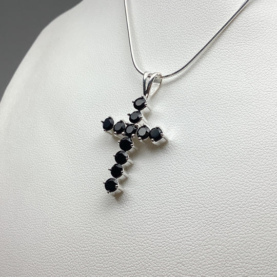 Black Onyx Pendant - Rocks and Gems Canada