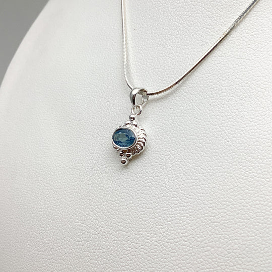 Aquamarine Pendant - Rocks and Gems Canada