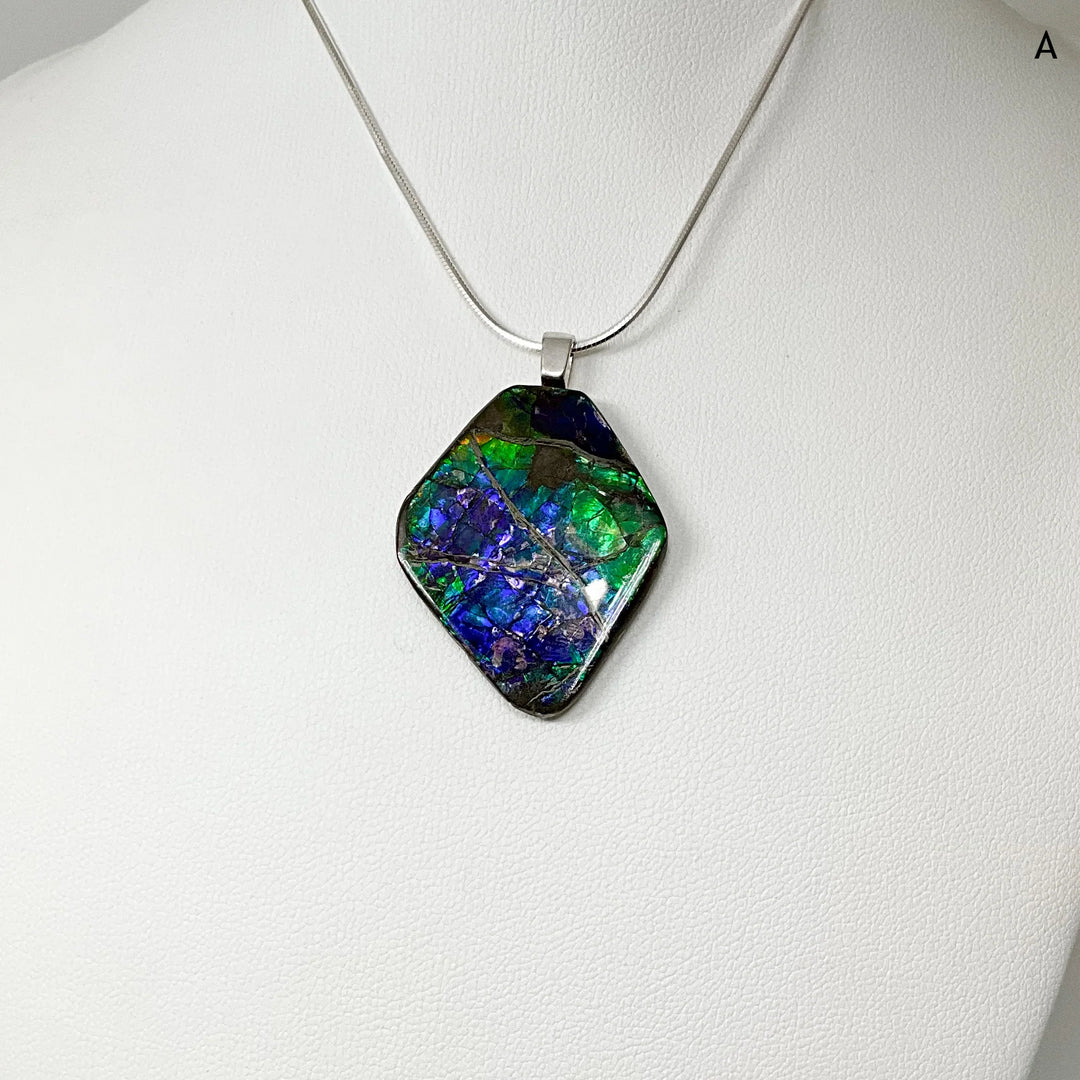 Alberta Ammolite Pendant - Rocks and Gems Canada