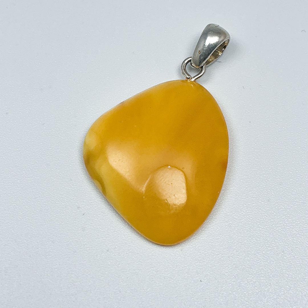 Butterscotch Amber Pendant