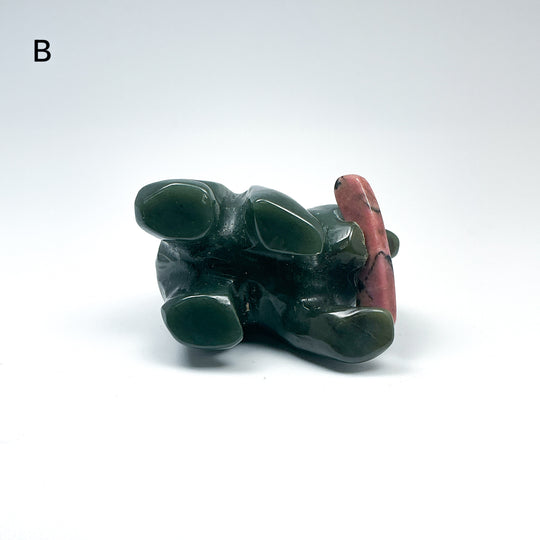 BC Jade Bear with Rhodonite Fish Carving - Rocks and Gems Canada