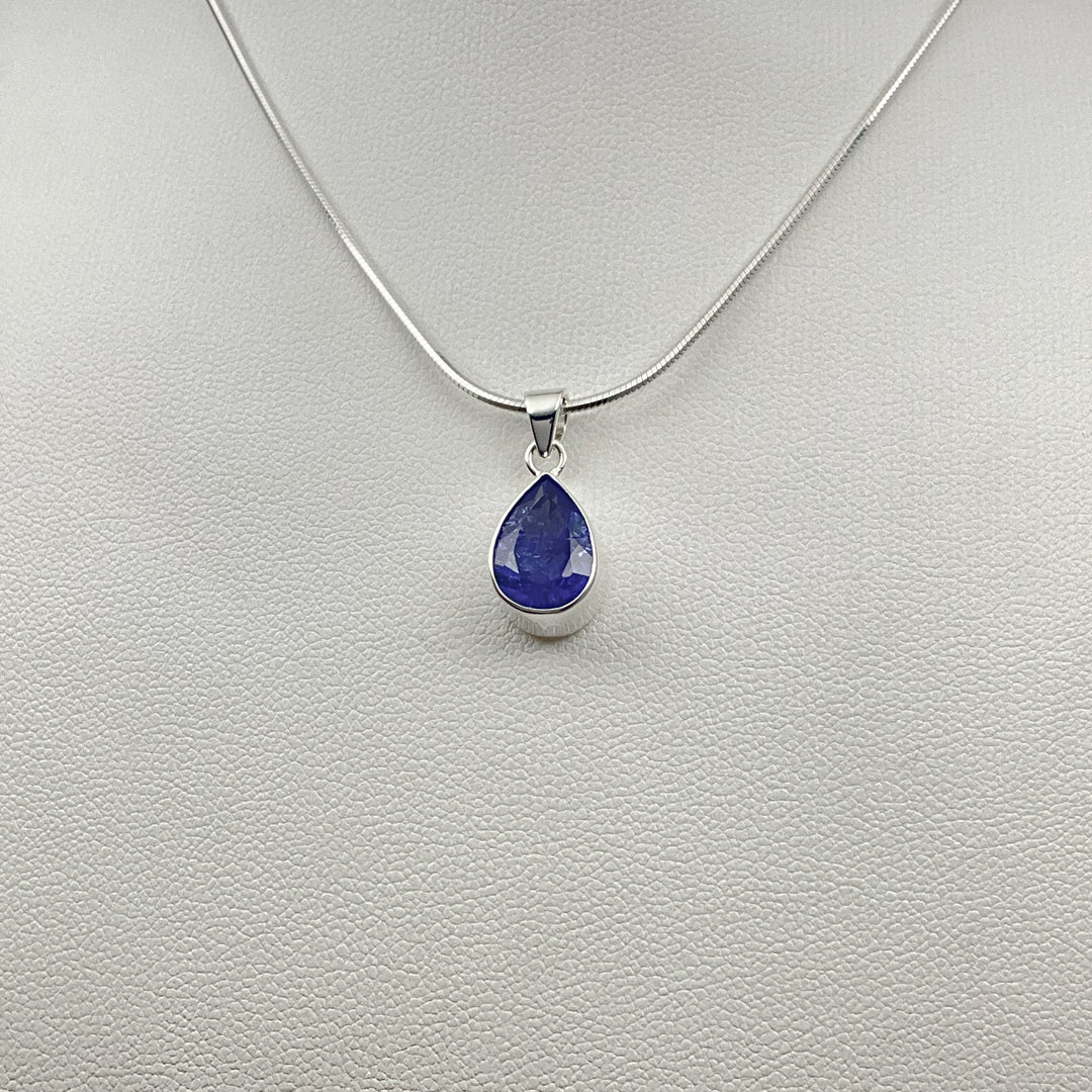 Tanzanite Pendant - Rocks and Gems Canada