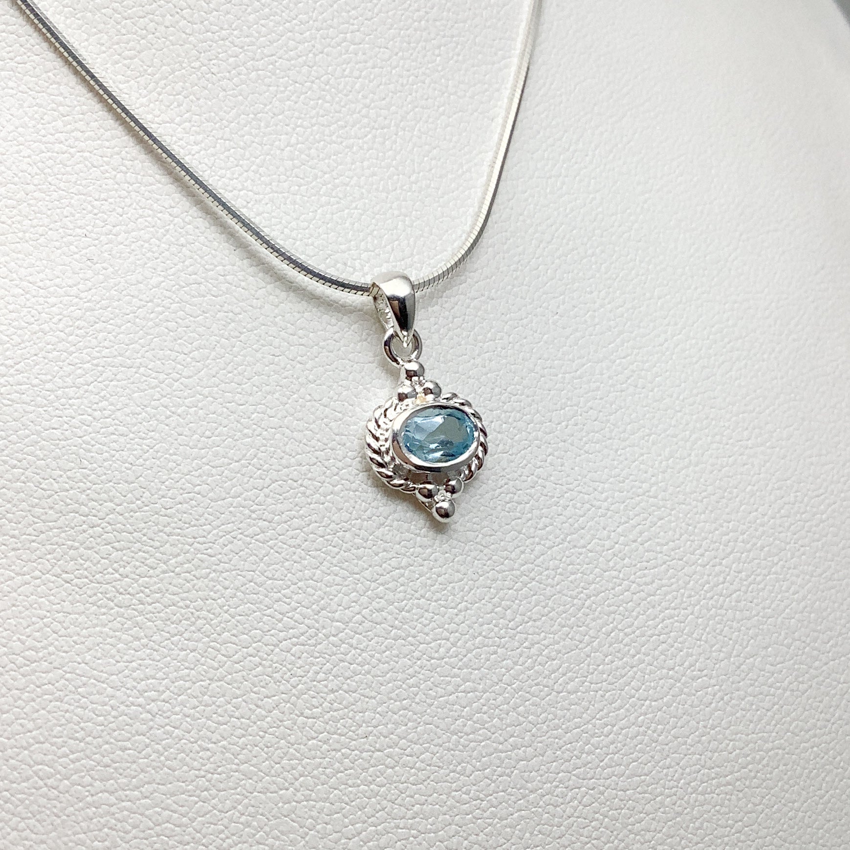 Blue Topaz Pendant - Rocks and Gems Canada