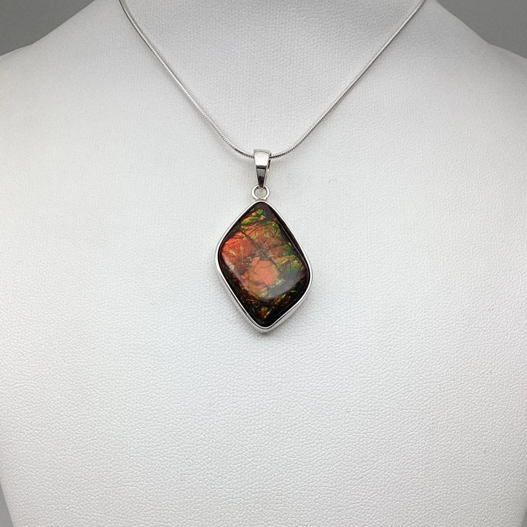 Alberta Ammolite Pendant - Rocks and Gems Canada