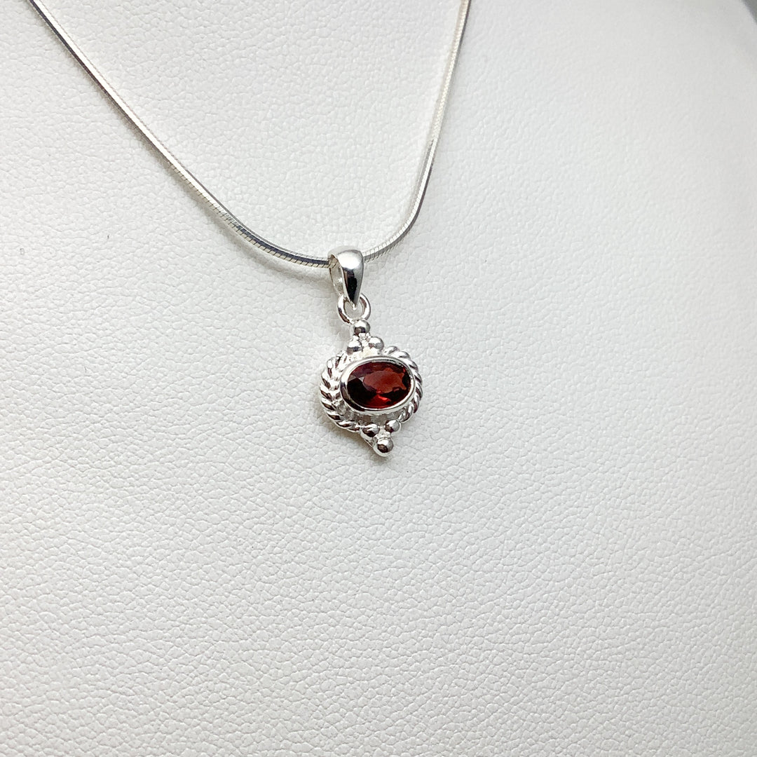 Garnet Pendant - Rocks and Gems Canada