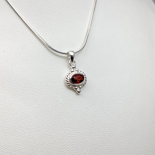 Garnet Pendant - Rocks and Gems Canada