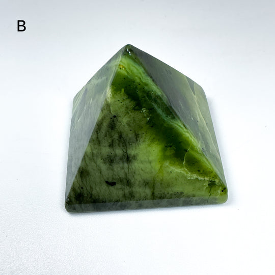 Canadian Jade Pyramid - Rocks and Gems Canada