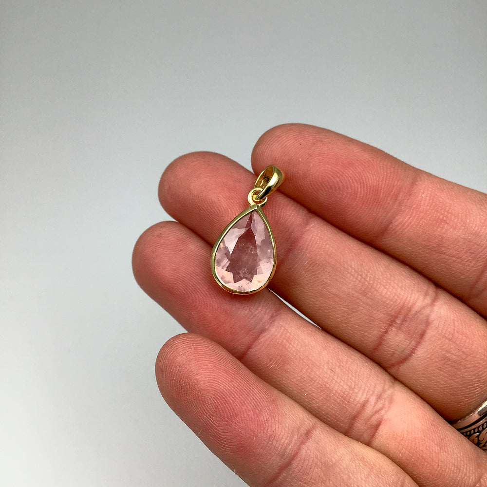 Rose Quartz Gold Finish Pendant - Rocks and Gems Canada
