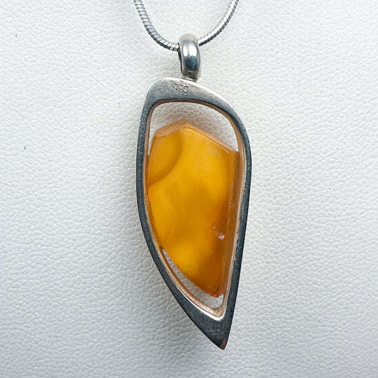 Butterscotch Amber Pendant