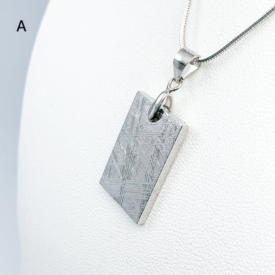 Muonionalusta Meteorite Pendant