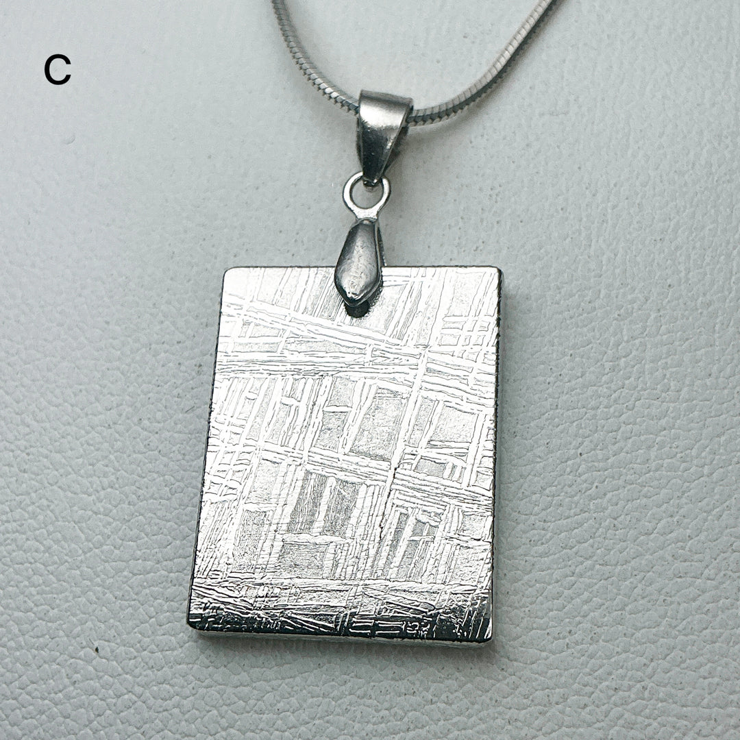 Muonionalusta Meteorite Pendant