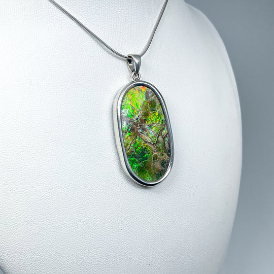 Alberta Ammolite Pendant