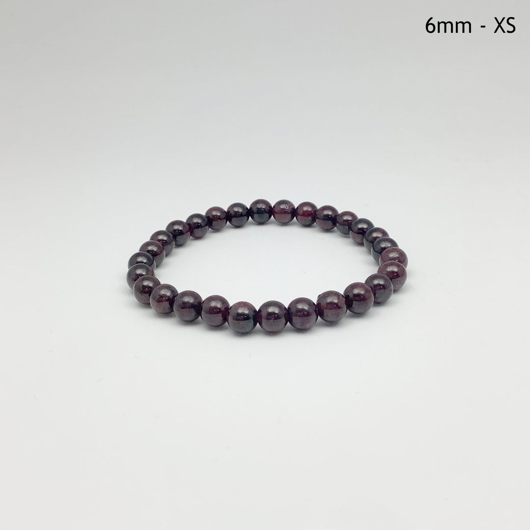 Garnet Beaded Bracelet - Rocks and Gems Canada