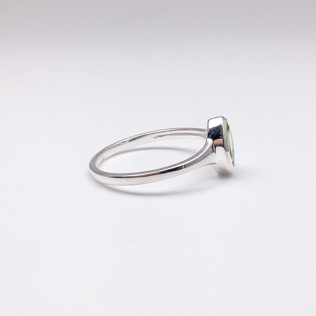 Peridot Ring - Rocks and Gems Canada