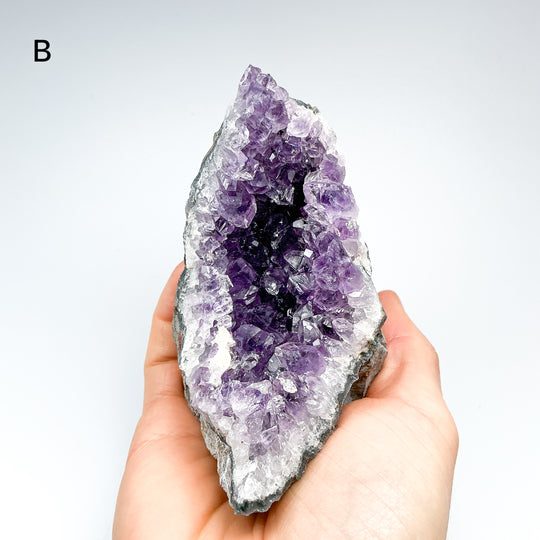 Amethyst Druze Stand Up - Rocks and Gems Canada