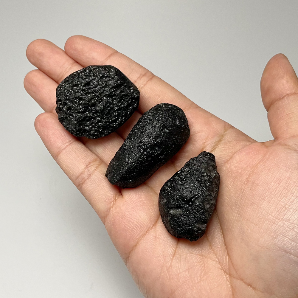 Black Tektite Specimen - Rocks and Gems Canada