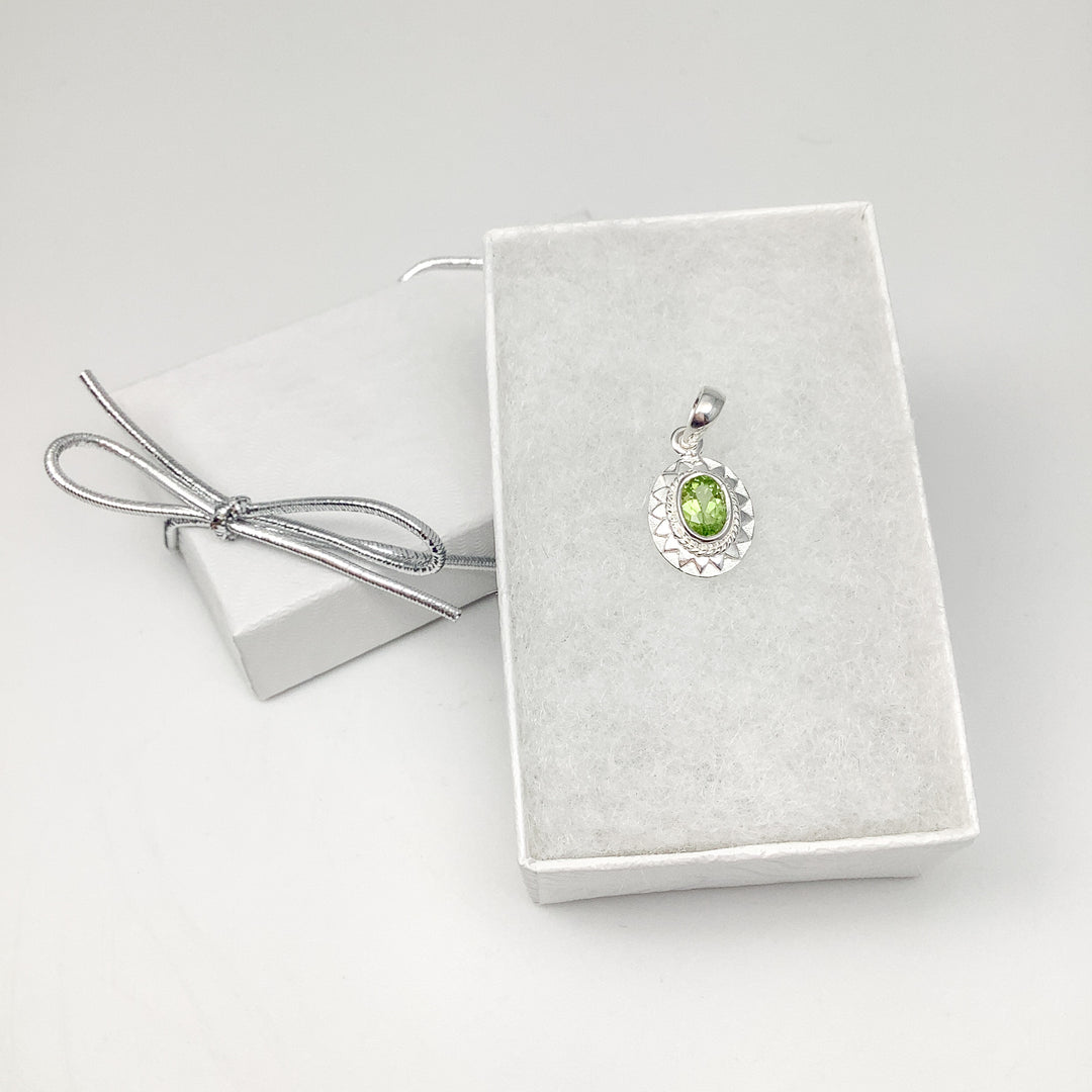 Peridot Pendant - Rocks and Gems Canada