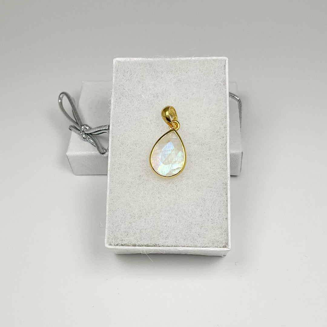 Rainbow Moonstone Gold Finish Pendant - Rocks and Gems Canada