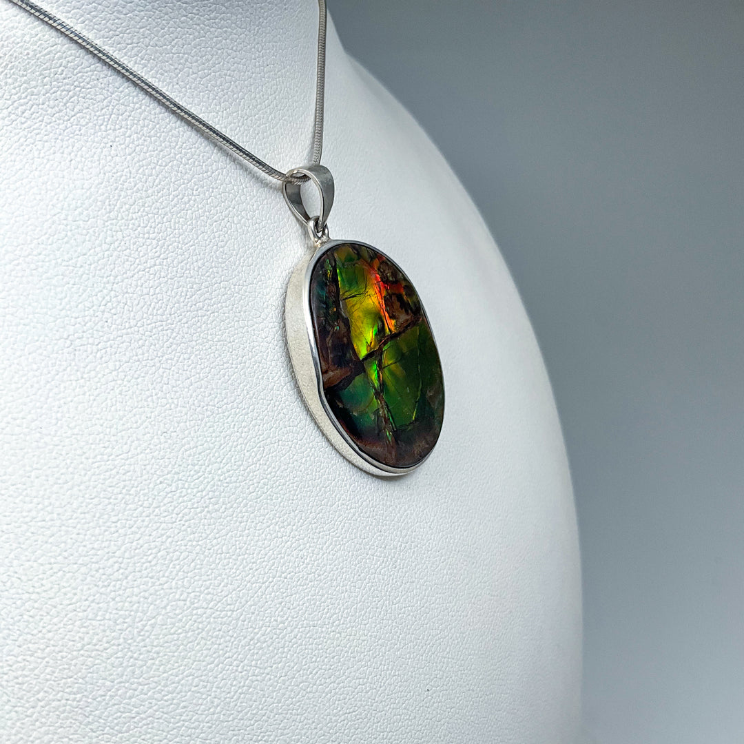 Alberta Ammolite Pendant