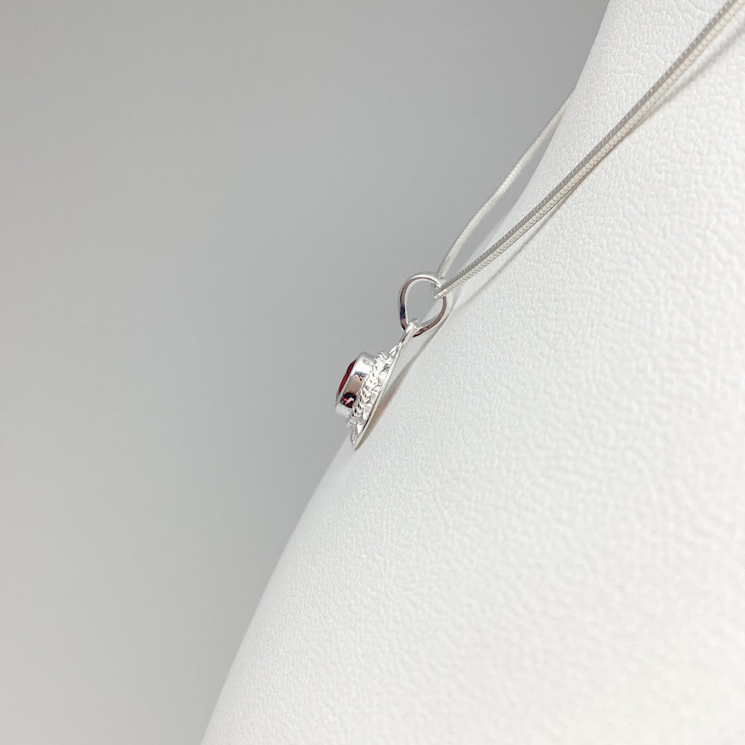 Garnet Pendant - Rocks and Gems Canada
