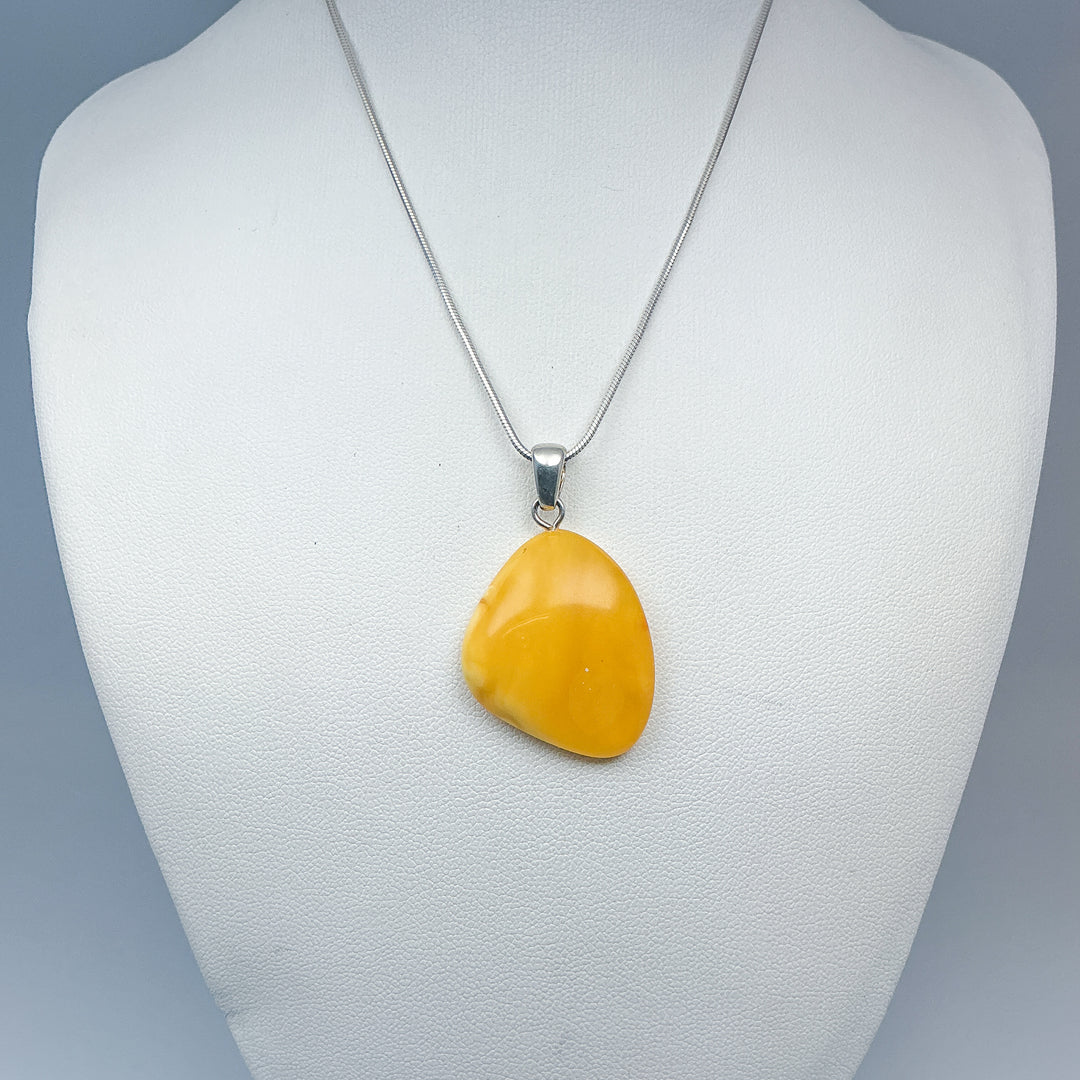 Butterscotch Amber Pendant