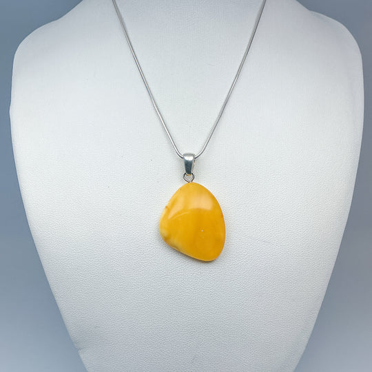 Butterscotch Amber Pendant