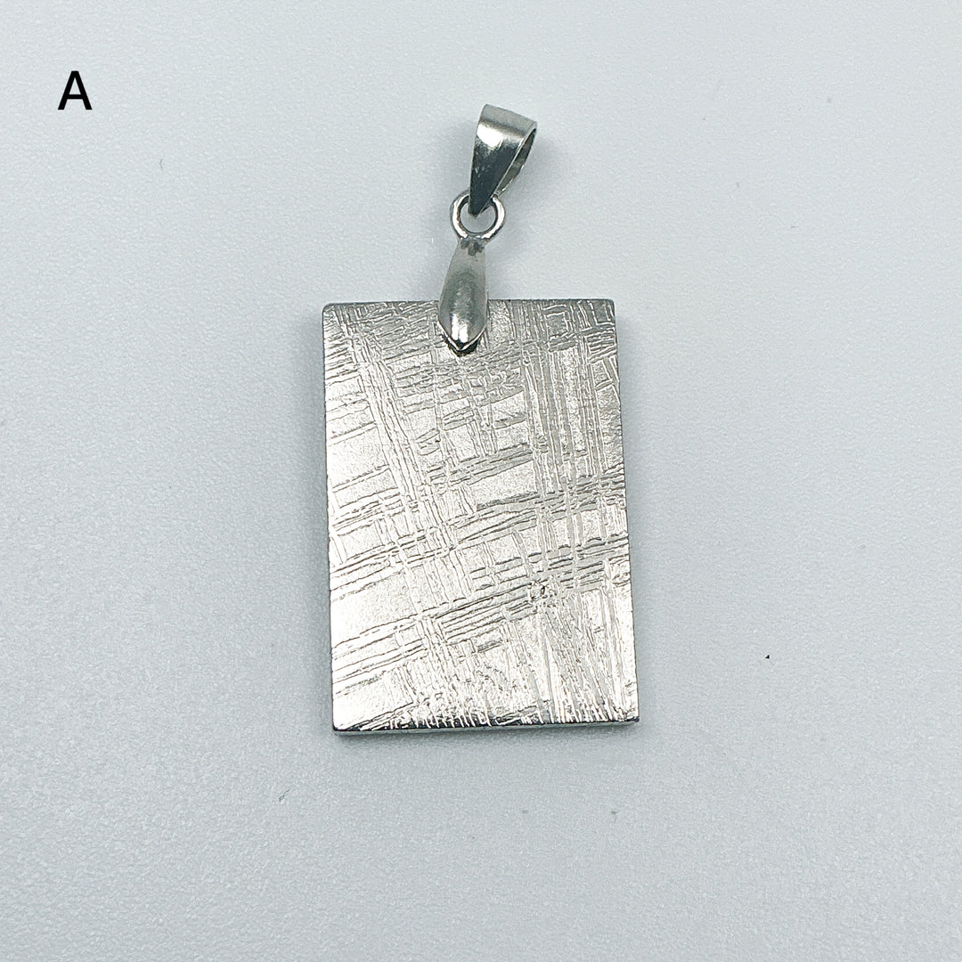 Muonionalusta Meteorite Pendant