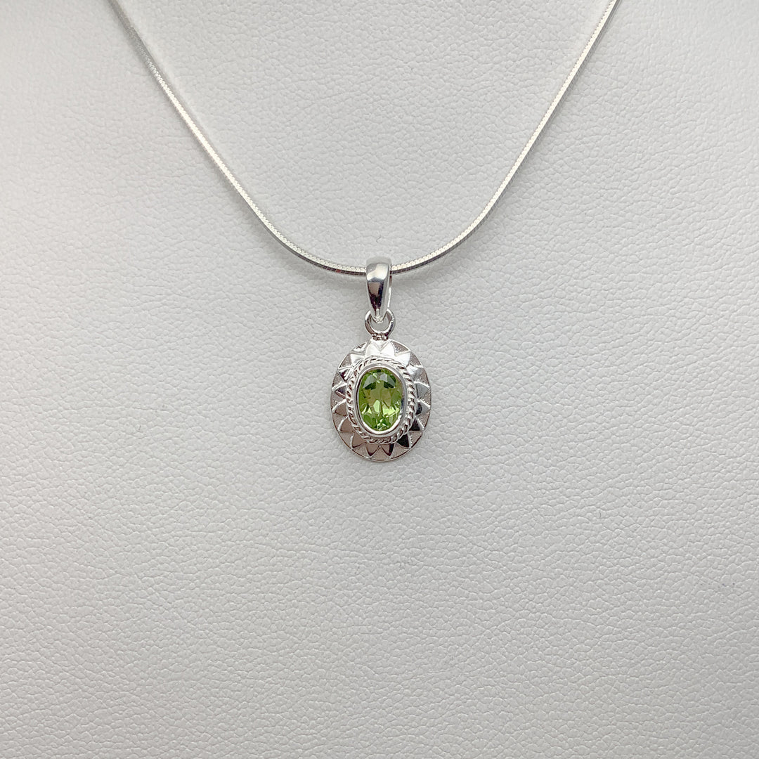 Peridot Pendant - Rocks and Gems Canada