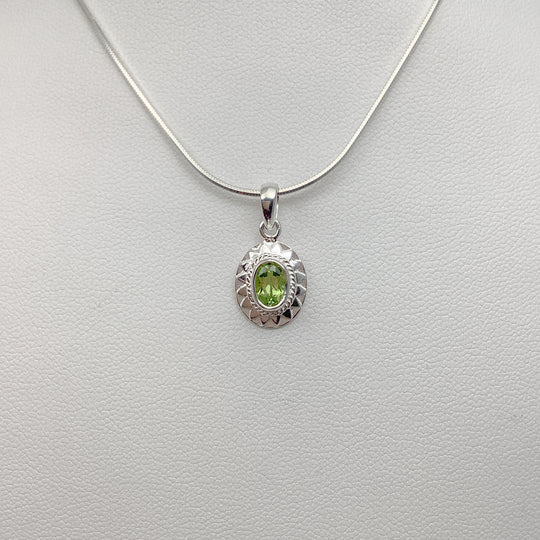 Peridot Pendant - Rocks and Gems Canada