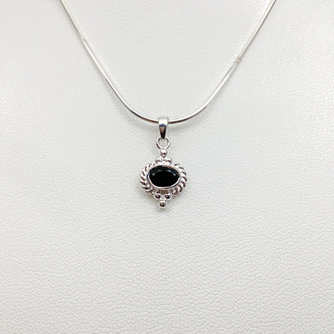 Black Onyx Pendant - Rocks and Gems Canada
