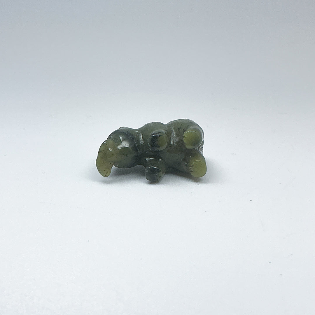 Mini Canadian Jade Bear with Fish Carving - Rocks and Gems Canada