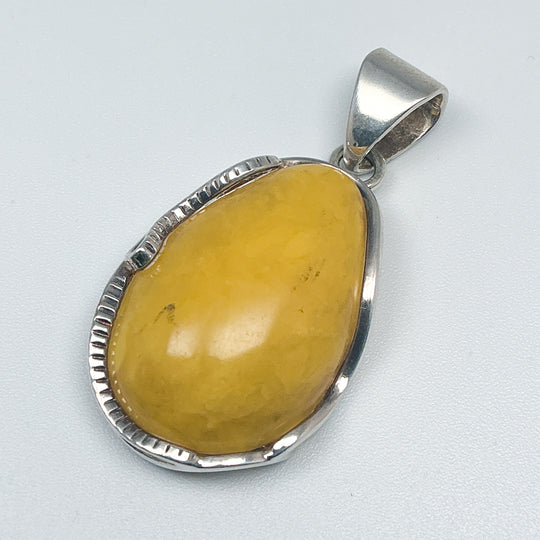 Butterscotch Amber Pendant