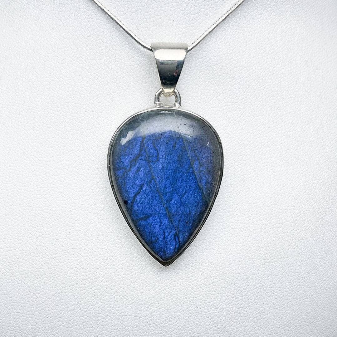 Labradorite Pendant