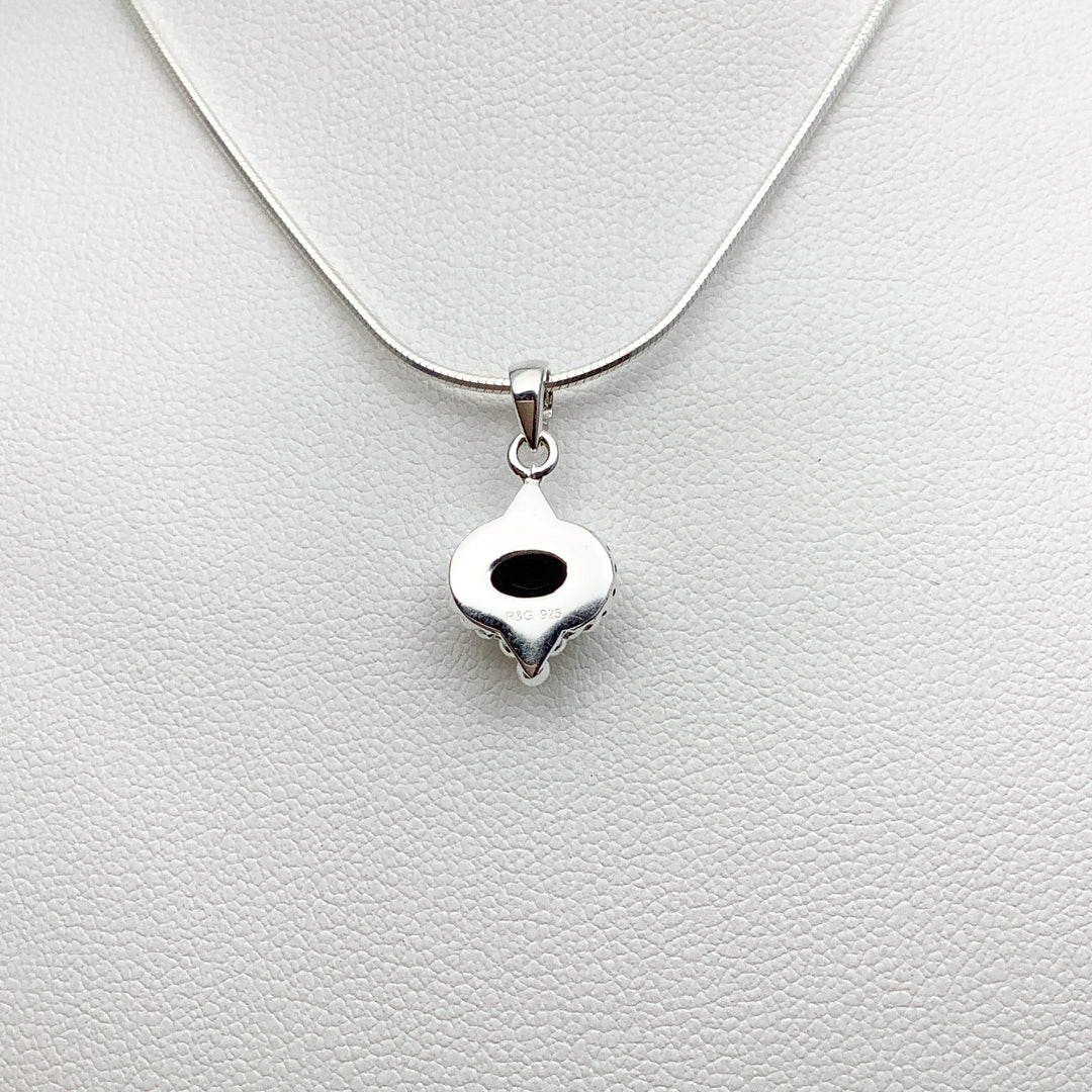 Black Onyx Pendant - Rocks and Gems Canada