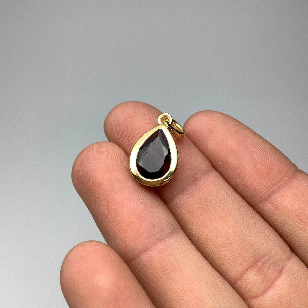 Garnet Gold Finish Pendant - Rocks and Gems Canada