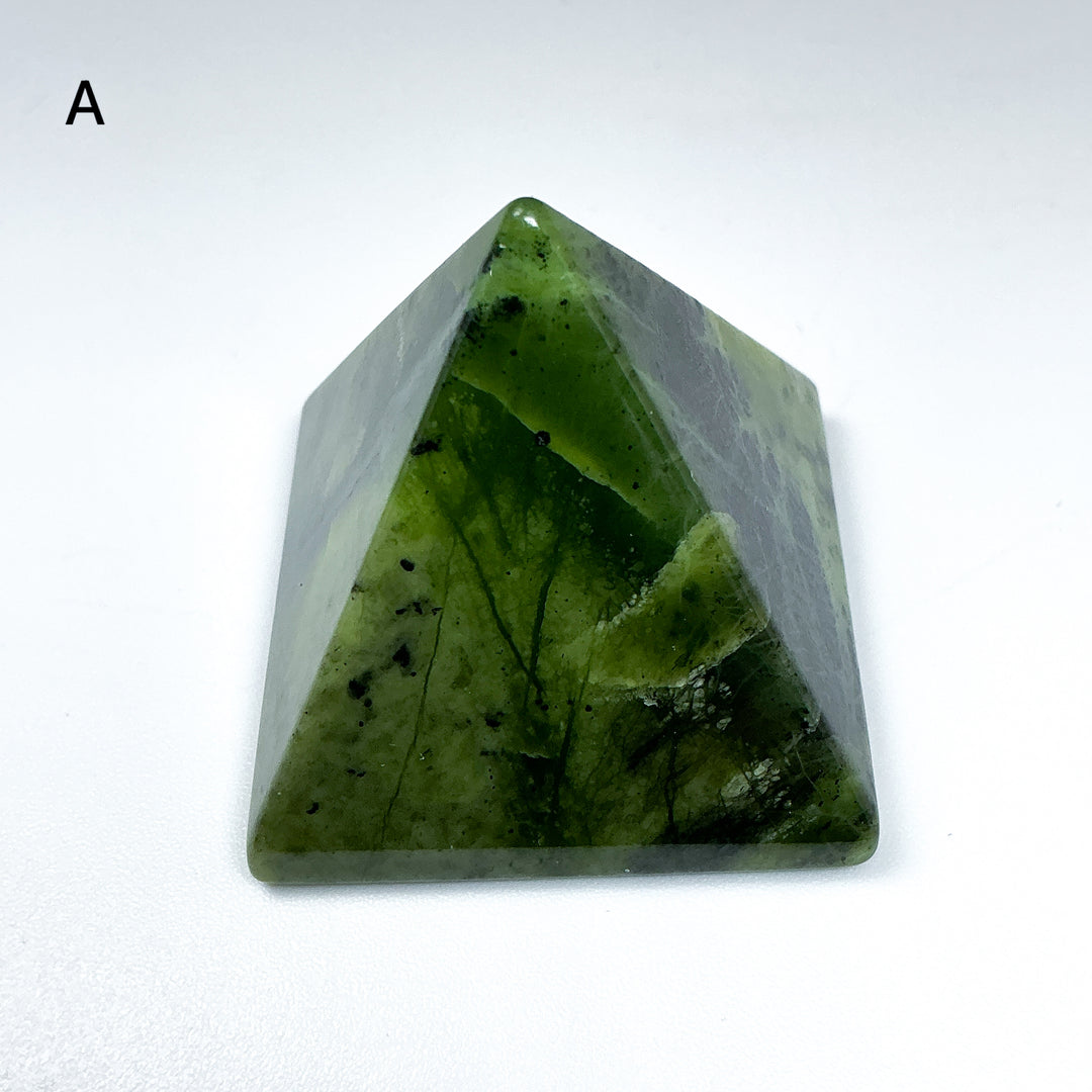 Canadian Jade Pyramid - Rocks and Gems Canada
