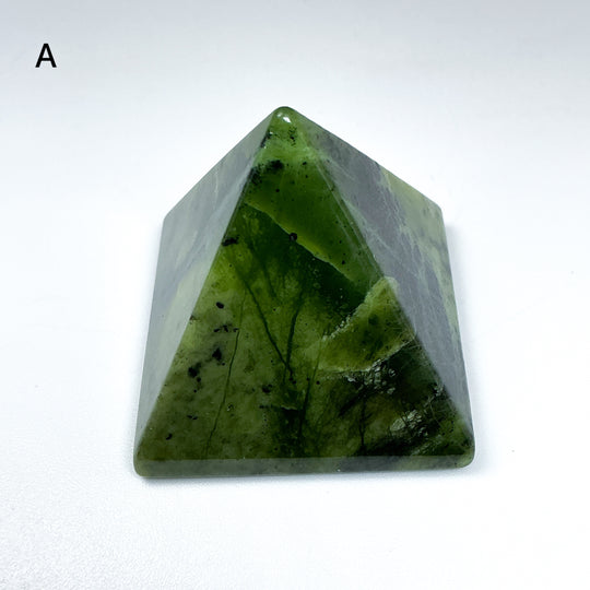 Canadian Jade Pyramid - Rocks and Gems Canada
