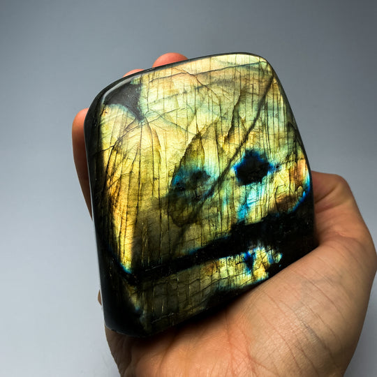 Labradorite Stand Up