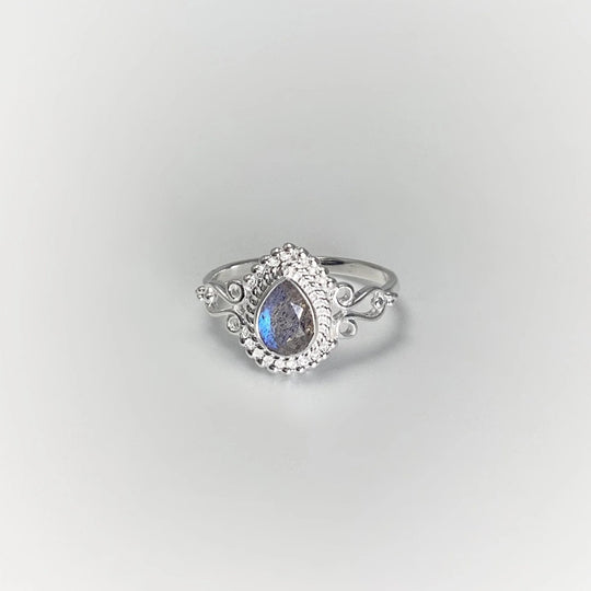 Labradorite Ring - Rocks and Gems Canada