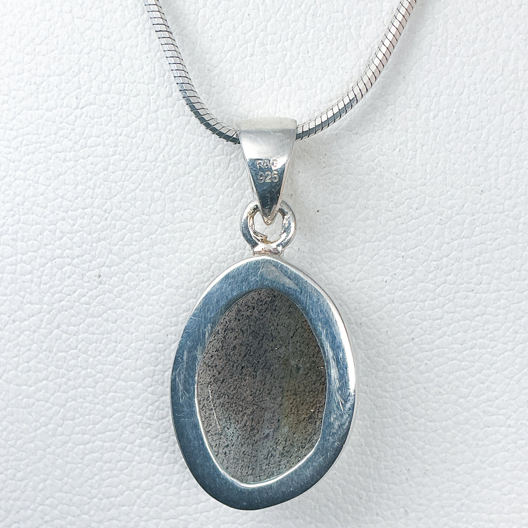 Labradorite Pendant - Rocks and Gems Canada